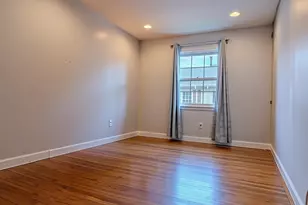 132 W 32nd St, Bayonne, NJ 07002 - Photo 8