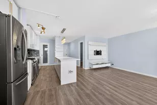 10 Huron Ave, Jersey City, NJ 07306 - Photo 6
