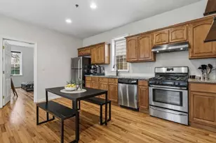 687 Avenue A, Bayonne, NJ 07002 - Photo 2