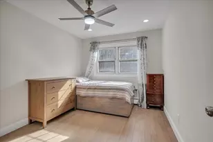 69 Hopkins Ave, Jersey City, NJ 07306 - Photo 14