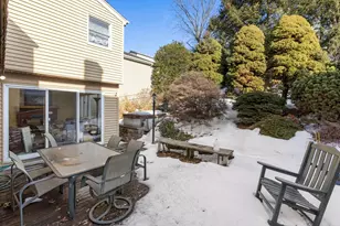 136 Terrace Ave, Jersey City, NJ 07307 - Photo 22