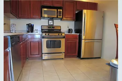 29 Walnut St, Jersey City, NJ 07305 - Photo 4