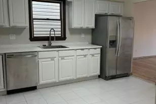 260 Broadway, Bayonne, NJ 07002 - Photo 4