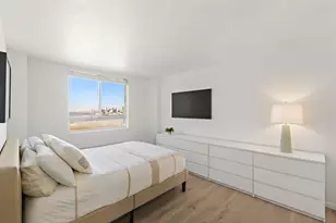 100 Manhattan Ave, Union City, NJ 07087 - Photo 12