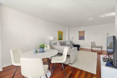 100 Manhattan Ave #2115, Union City, NJ 07087 - Photo 4