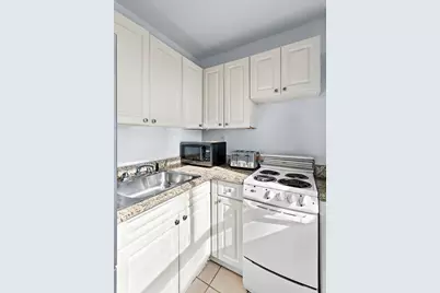 100 Manhattan Ave #2115, Union City, NJ 07087 - Photo 8