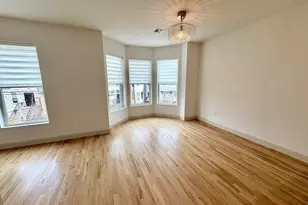 315 25th St, Union City, NJ 07087 - Photo 1
