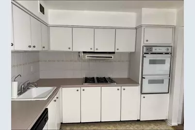 24 Sunset Ave #1, Bayonne, NJ 07002 - Photo 2