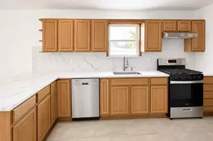 150 Clendenny Ave, Jersey City, NJ 07304 - Photo 2