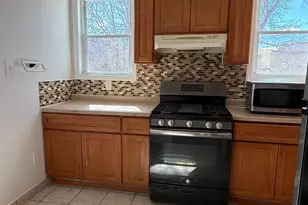 85 Kearney Ave, Jersey City, NJ 07305 - Photo 1