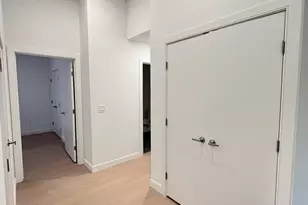 141 Christopher Columbus Dr, Jersey City, NJ 07302 - Photo 12