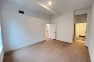 141 Christopher Columbus Dr, Jersey City, NJ 07302 - Photo 4