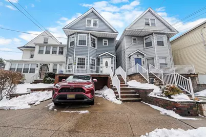 802 Avenue A, Bayonne, NJ 07002 - Photo 40