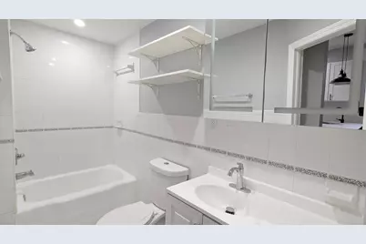 429 Mallory Ave, Jersey City, NJ 07304 - Photo 10