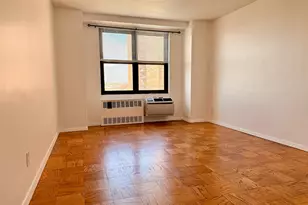 10 Huron Ave, Jersey City, NJ 07306 - Photo 4