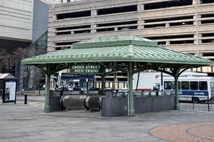 135 Montgomery St, Jersey City, NJ 07302 - Photo 10