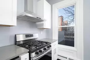 949 5 Summit Ave, Jersey City, NJ 07307 - Photo 4