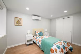 70 Bowers St, Jersey City, NJ 07307 - Photo 20