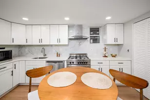 70 Bowers St, Jersey City, NJ 07307 - Photo 10