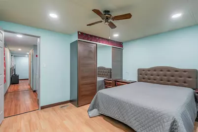 190 West 24th St, Bayonne, NJ 07002 - Photo 8