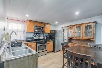 190 West 24th St, Bayonne, NJ 07002 - Photo 2