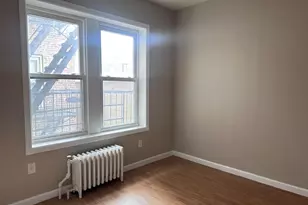 160 Vroom St, Jersey City, NJ 07306 - Photo 6