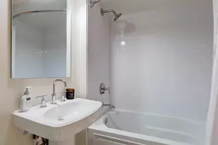 700 Grove St, Jersey City, NJ 07310 - Photo 18