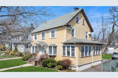 865 Livingston Rd, Elizabeth, NJ 07208 - Photo 1