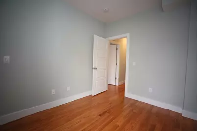 141 Beach St #2, Jersey City, NJ 07307 - Photo 6