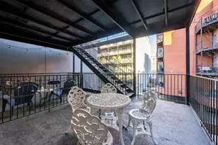 107 Harrison St, Hoboken, NJ 07030 - Photo 2