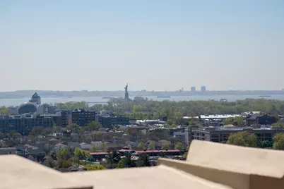 20 Beacon Way #H-801, Jersey City, NJ 07304 - Photo 14