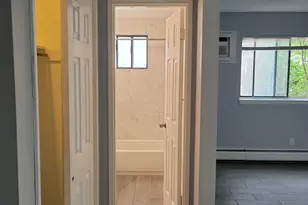 17-19 68th St, Guttenberg, NJ 07093 - Photo 4