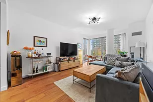 2 Shore Ln, Jersey City, NJ 07310 - Photo 4