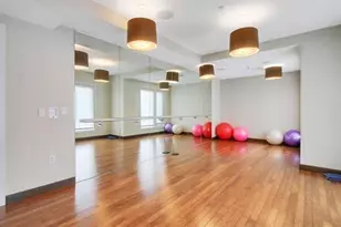 34 Cambridge Wy, Weehawken, NJ 07086 - Photo 36