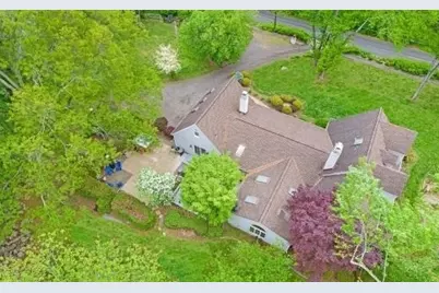 209 Lake Rd, Bernards Township, NJ 07920 - Photo 2