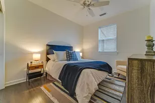 972 Summit Ave, Jersey City, NJ 07307 - Photo 20