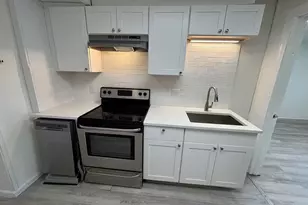 80 E 24th St, Bayonne, NJ 07002 - Photo 10