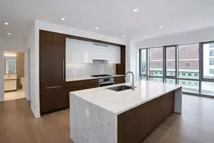 75 Park Ln S, Jersey City, NJ 07310 - Photo 2