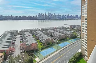 7004 Blvd E, Guttenberg, NJ 07093 - Photo 22