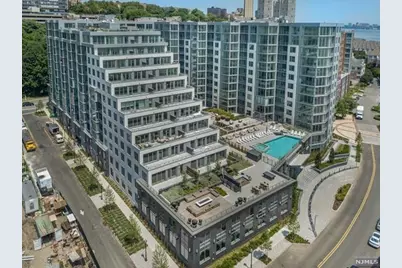 9 Avenue At Port Imperial #513, West New York, NJ 07093 - Photo 2