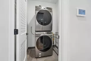 252 Bowers St, Jersey City, NJ 07307 - Photo 26