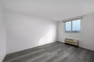 100 Manhattan Ave, Union City, NJ 07087 - Photo 6
