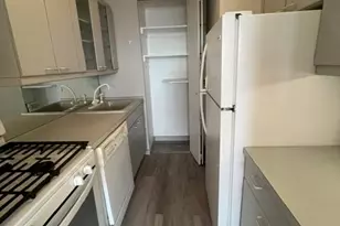 7002 Blvd E, Guttenberg, NJ 07093 - Photo 6