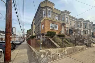 130 Beach St, Jersey City, NJ 07307 - Photo 30