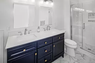 237 Price Ct, West New York, NJ 07093 - Photo 10