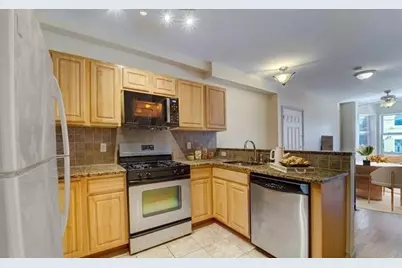 295 New York Ave #1L, Jersey City, NJ 07307 - Photo 32