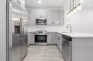 531 32nd St, Union City, NJ 07087 - Photo 4