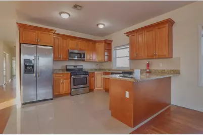 52 Paterson St #2, Jersey City, NJ 07307 - Photo 6