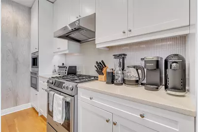 9 Somerset Lane #617, Edgewater, NJ 07093 - Photo 4