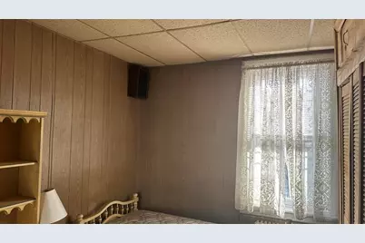 21 Bayview Ave, Jersey City, NJ 07305 - Photo 4